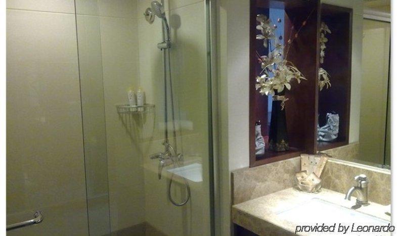 Baolong Homelike Hotel - Wusong Branch Shanghai Bagian luar foto