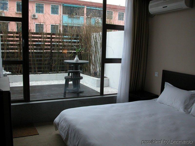 Baolong Homelike Hotel - Wusong Branch Shanghai Bagian luar foto